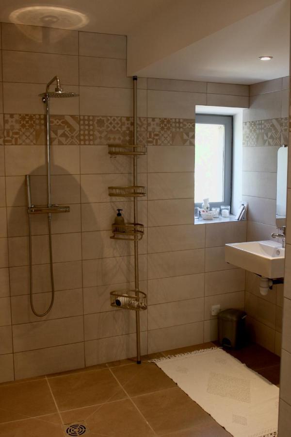 Les Chambres Du Moulin A Huile Vaison-la-Romaine Esterno foto